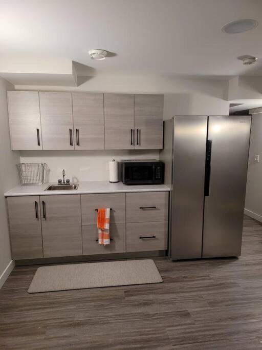 Luxury One Bedroom Winnipeg Exteriör bild