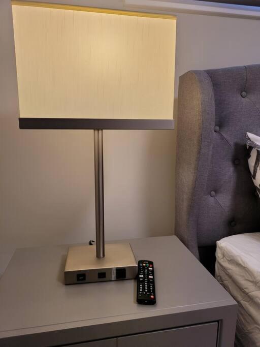 Luxury One Bedroom Winnipeg Exteriör bild